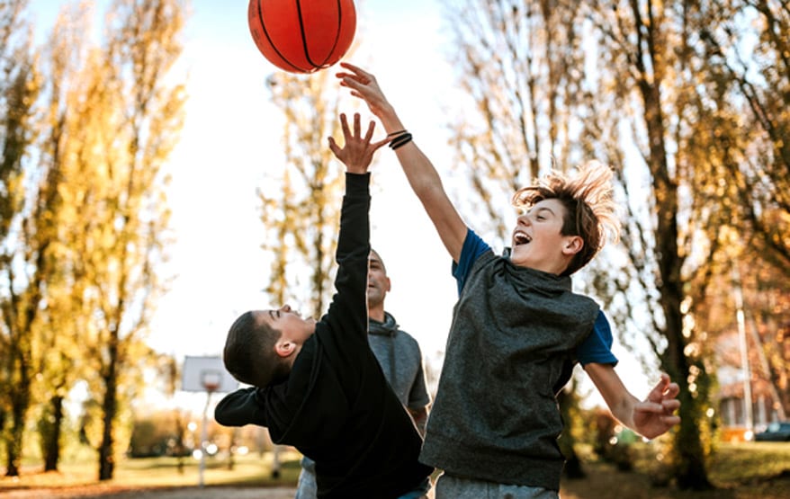 Playing-basketball-increases-the-risk-of-trauma